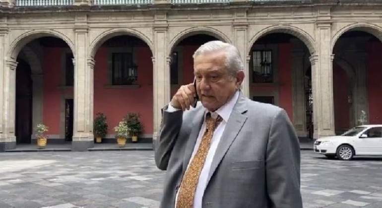 amlo-jetta-sismo-palacio-nacional.jpg