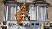 Torra mantiene el lazo amarillo en la Generalitat y pide sin éxito a la JEC cancelar el ultimátum