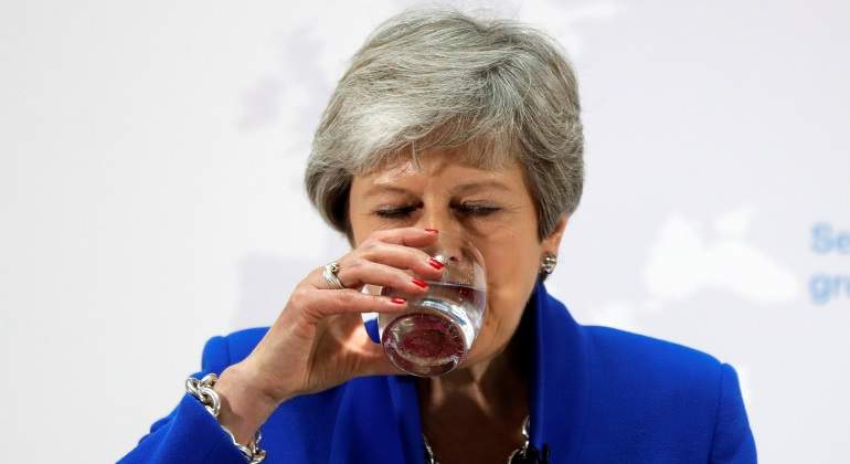 theresa-may-trago-reuters-770x420.jpg
