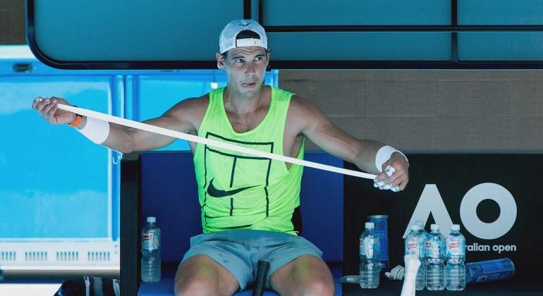 Nadal-entreno-Australia-2018-EFE.jpg