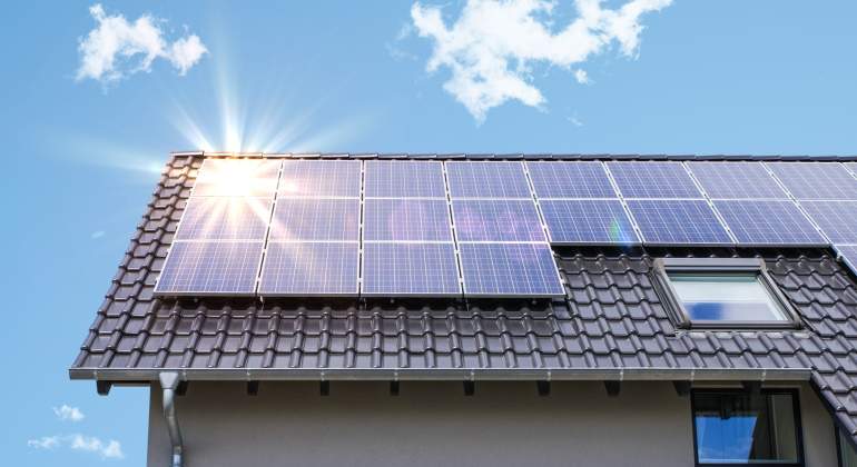 placas-fotovoltaicas-solares-precio.jpg