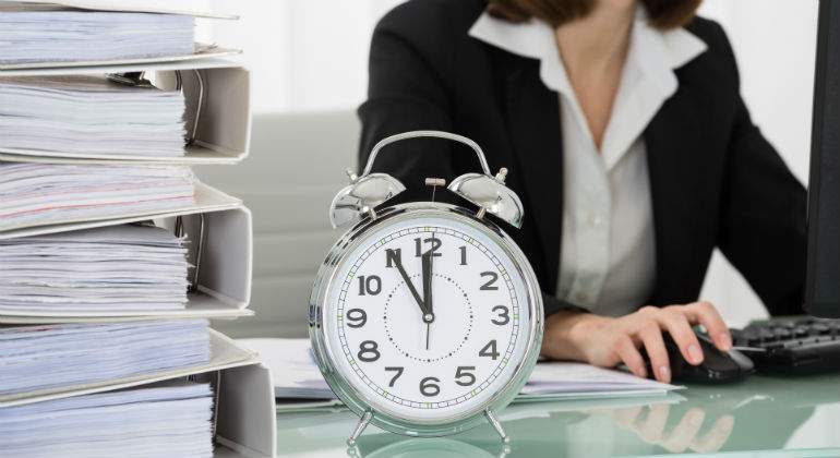 reloj-registro-horario-istock.jpg