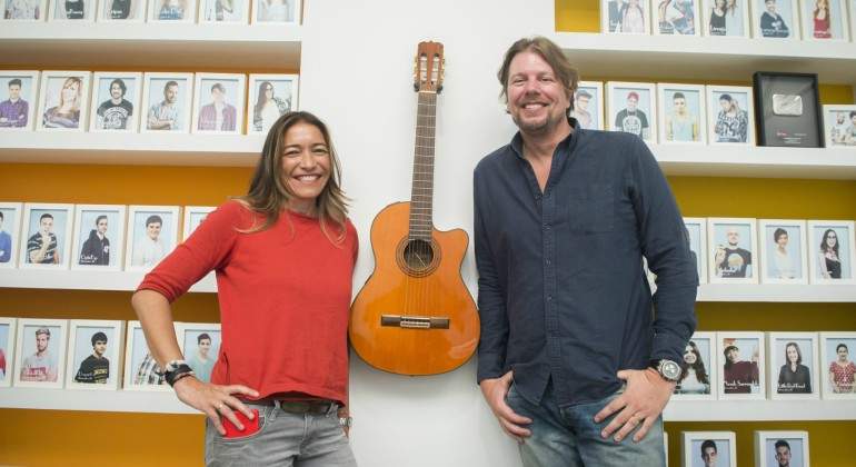 bastian-fabienne-guitarra.jpg