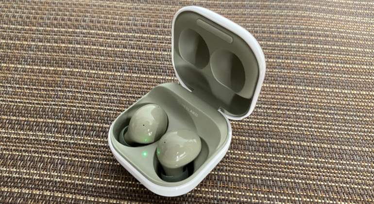 samsung-galaxy-buds-2-2.jpg