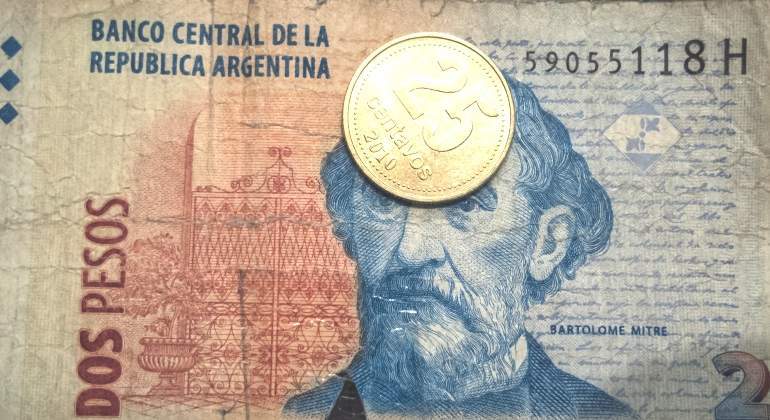 Argentina-peso-divisas.jpg