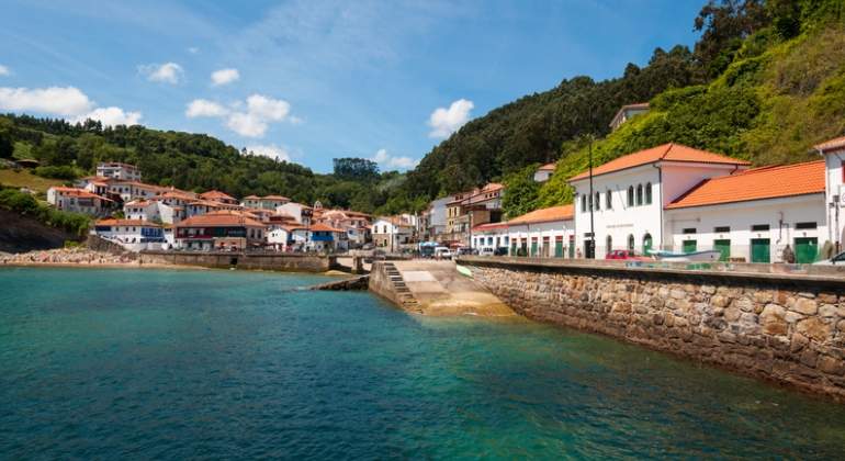tazones-asturias-dreamstime.jpg