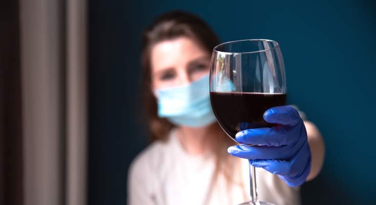 vino-coronavirus-proteccion-istock.jpg