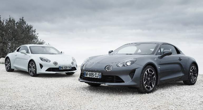 alpine-a110-Pure-legend-2018-01.jpg
