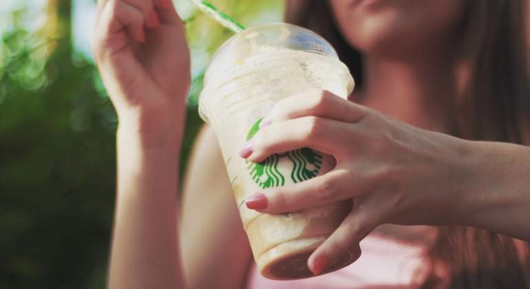 starbucks-pixabay.jpg
