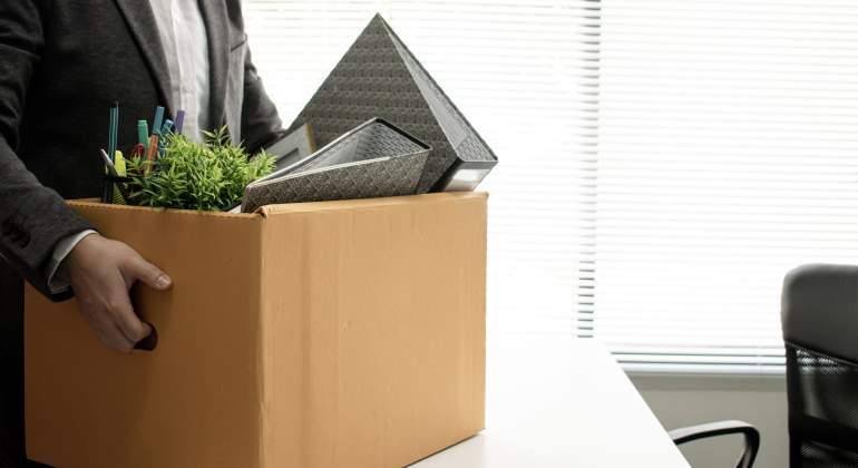 trabajador-despido-caja-770-dreamstime.jpg