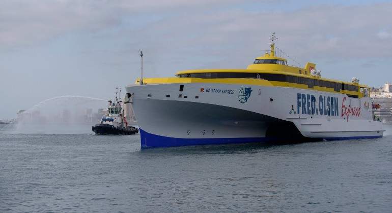 barco-canarias.jpg