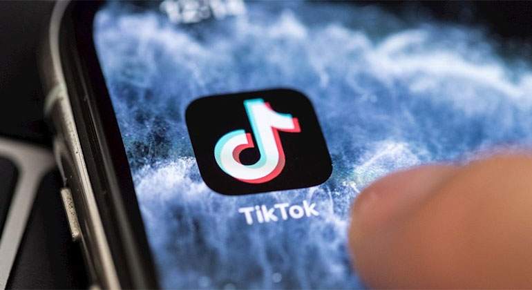 tiktok-app-reuters.jpg