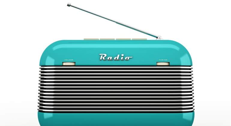 radio-dreamstime.jpg