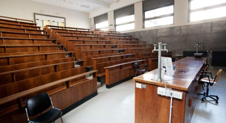 uni1111111111.jpg