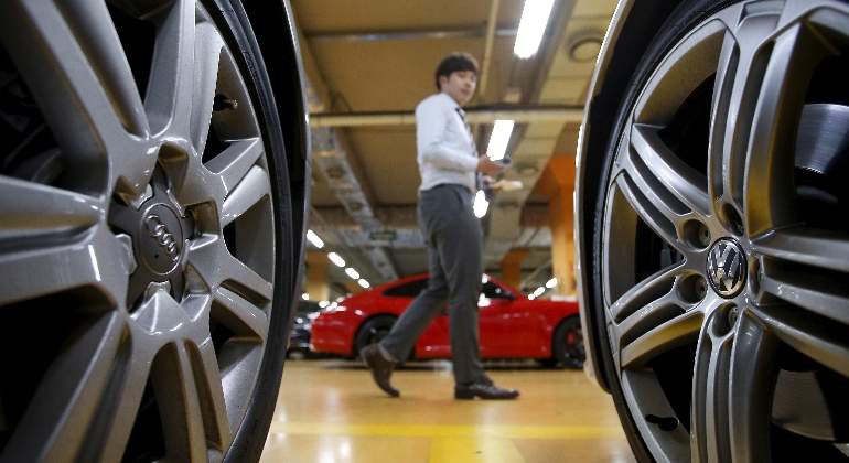volkswagen-audi-logo.jpg