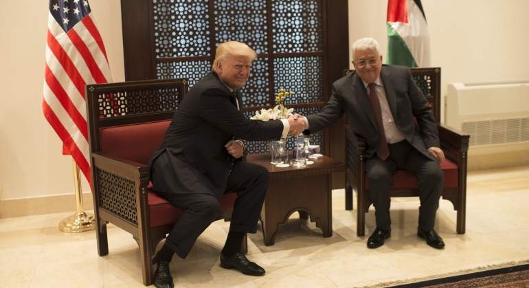 trump-mahmud-abbas-efe.jpg