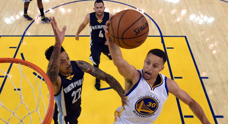 Curry-bandeja-2016-reuters.jpg
