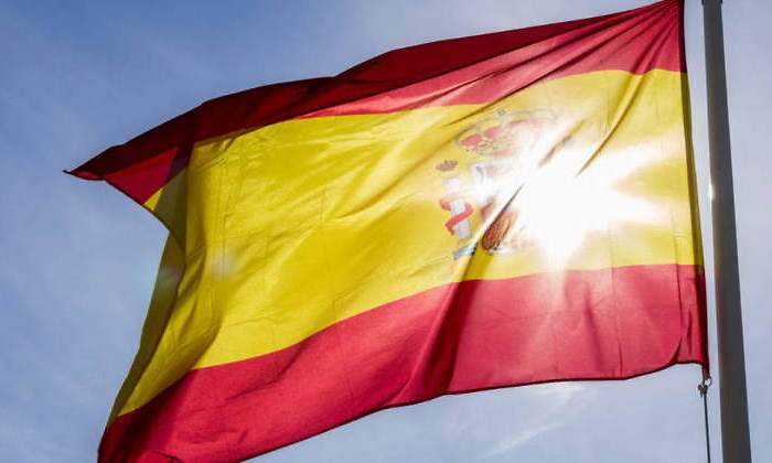espana-sol-bandera.jpg
