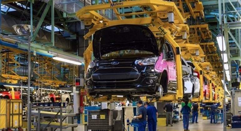 fabrica-coches.jpg