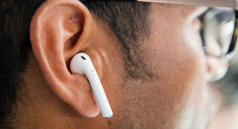 airpods.jpg