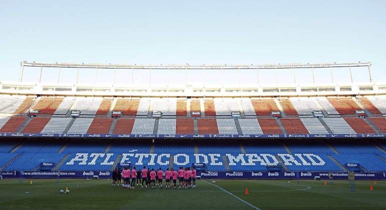 atletico-entrena-calderon-qarabag-atleti.jpg