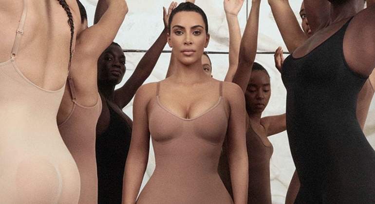 770-420-kim-kardashian-skims.jpg