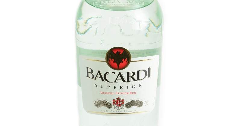 bacardi-botella-dreamstime.jpg