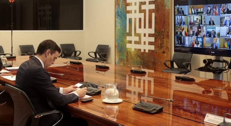 pedro-sanchez-videoconferencia-presidentes-autonomicos-ep.jpg