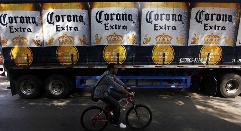 corona-cerveza-foto-camion.png