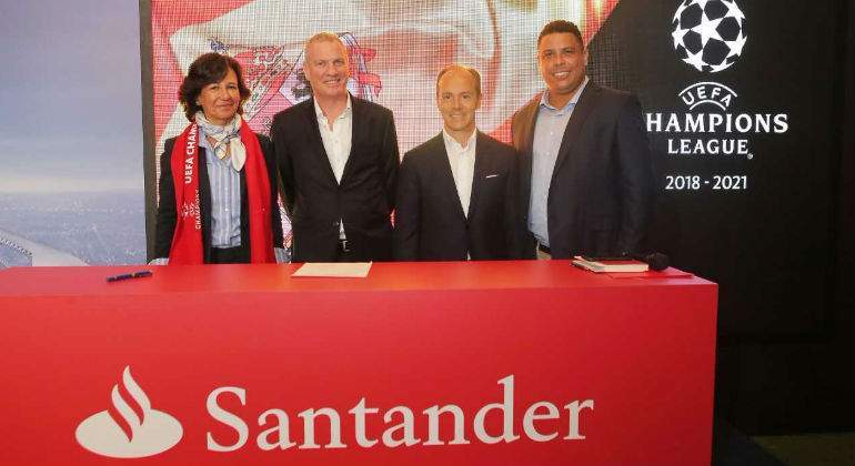 santander-champions-futbol-ana-botin.jpg