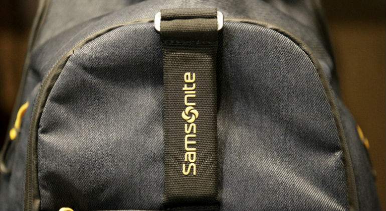 samsonite-1.jpg
