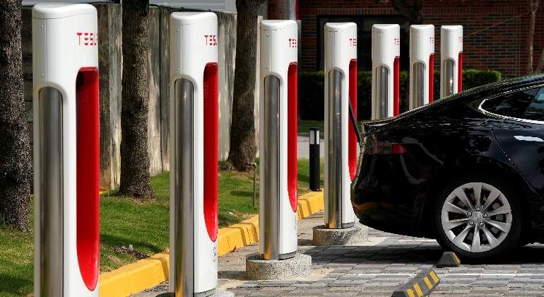 supercargadores-tesla-reuters.jpg