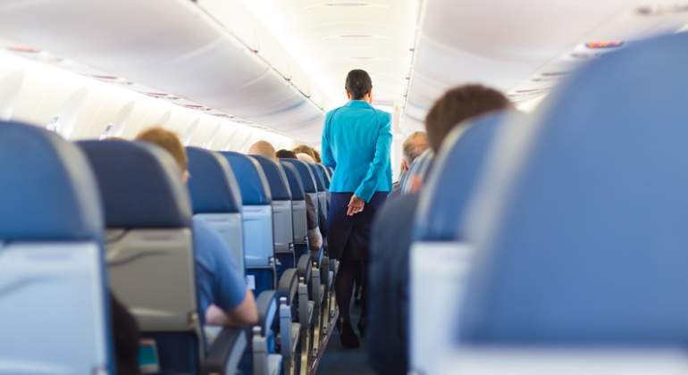 azafata-avion-dreams.jpg