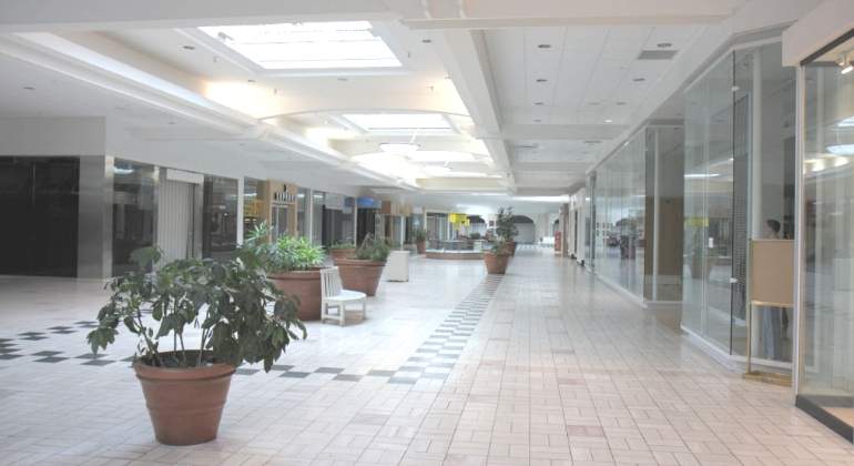 Centro-comercial-abandonado-Getty2.jpg