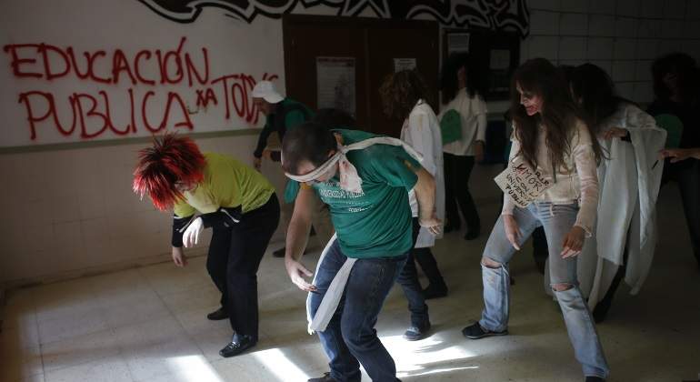 zombis-educacion-reuters.jpg