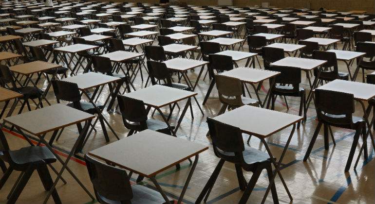 EXAM-DEFINI.jpg