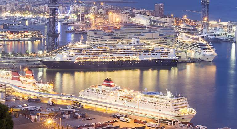 cruceros-istock-770.jpg