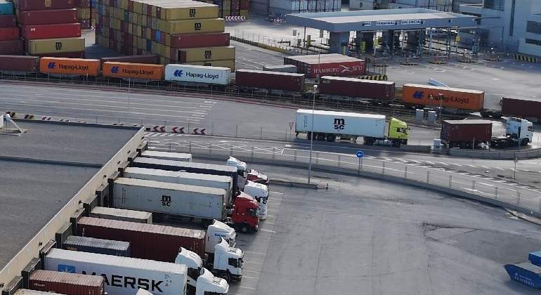 Puerto-Valencia-contenedores.jpg