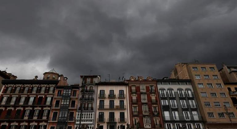 tiempo-navarra-nubes-nublado-efe--Jesus-Diges.jpg