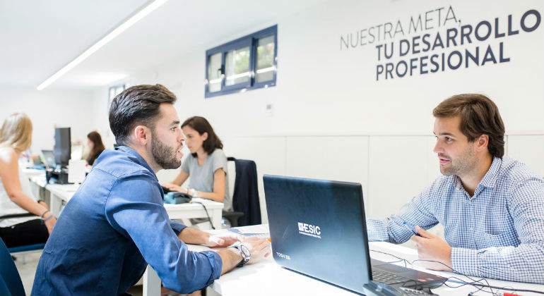 Unidad-de-Desarrollo-Profesional-de-ESIC111111111.jpg