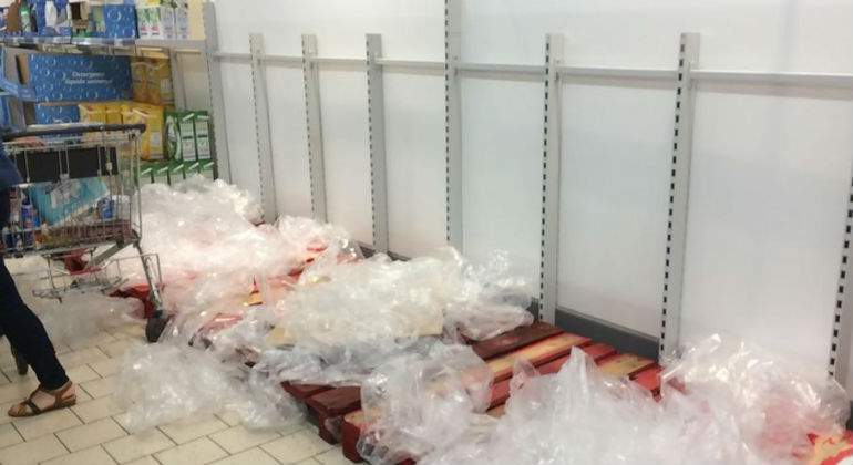 Canarias-coronavirus-supermercado.jpg