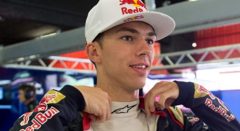 Pierre-Gasly-toro-rosso.jpg