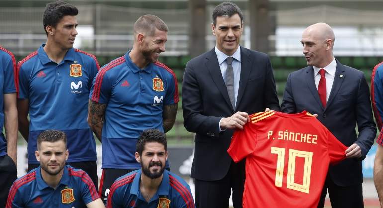 mundial-2018-pedro-sanchez-seleccion-camiseta-efe.jpg