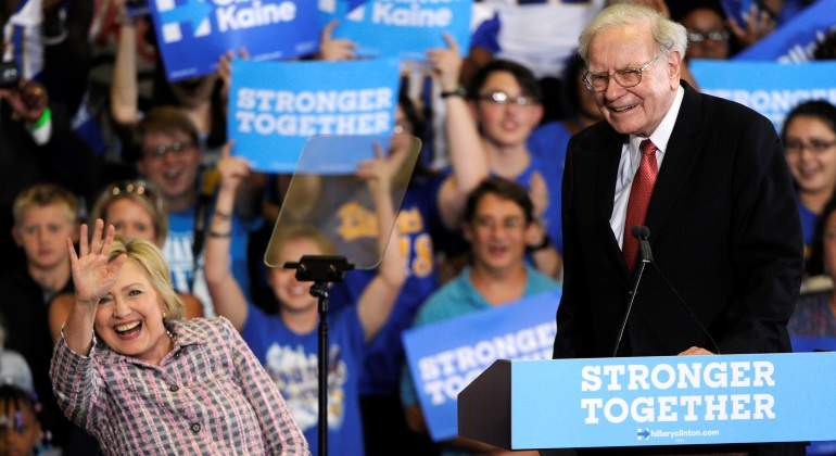 hillary-clinton-buffett-reuters.jpg