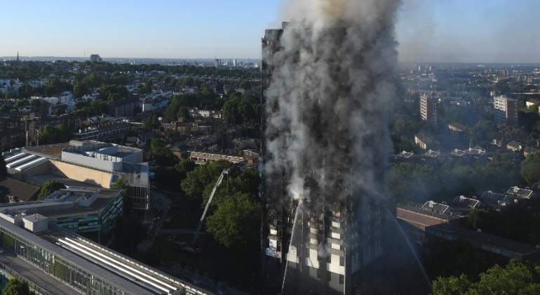 incendio-londres-14jun2017-efe.jpg