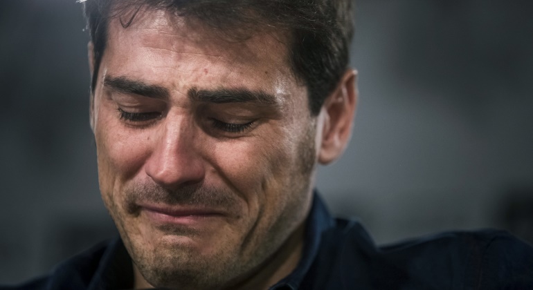 Casillas-llora-2015-EFE.jpg