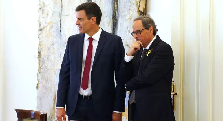 sanchez-torra-reunion-moncloa-efe.jpg