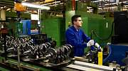 Ford suspende la producción en todas sus factorías de Europa