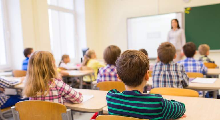 colegio-clase-dreamstime.jpg