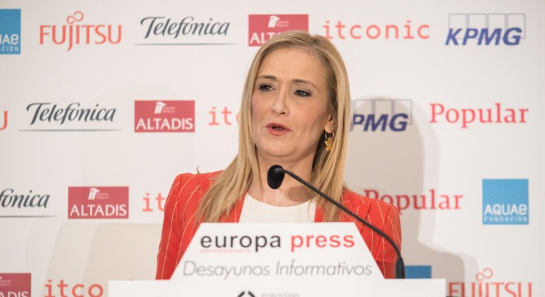 Cifuentes-Cristina.jpg